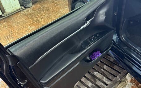 Toyota Camry, 2019 год, 2 700 000 рублей, 10 фотография