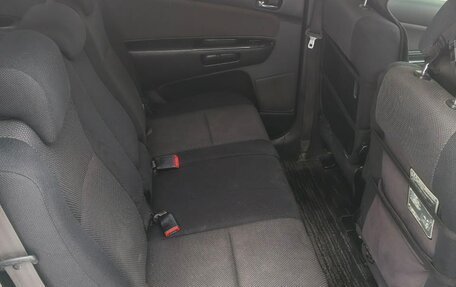 Toyota Wish II, 2004 год, 748 000 рублей, 5 фотография