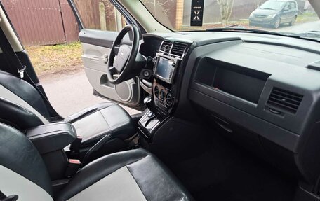 Jeep Liberty (Patriot), 2007 год, 790 000 рублей, 9 фотография