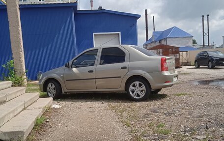 Renault Logan I, 2012 год, 415 000 рублей, 2 фотография