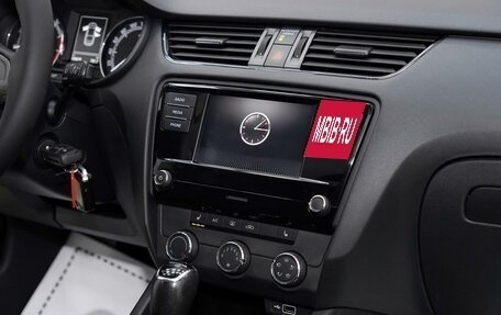 Skoda Octavia, 2018 год, 1 549 000 рублей, 8 фотография