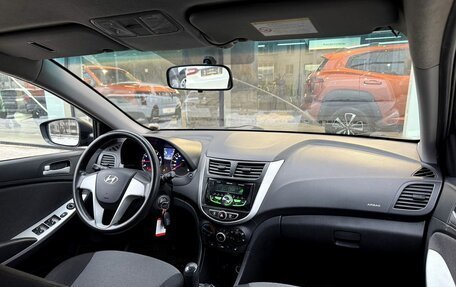 Hyundai Solaris II рестайлинг, 2013 год, 850 000 рублей, 9 фотография
