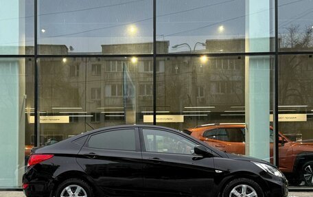 Hyundai Solaris II рестайлинг, 2013 год, 850 000 рублей, 4 фотография