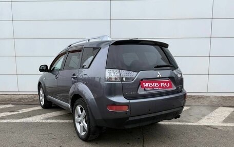 Mitsubishi Outlander III рестайлинг 3, 2007 год, 950 000 рублей, 8 фотография