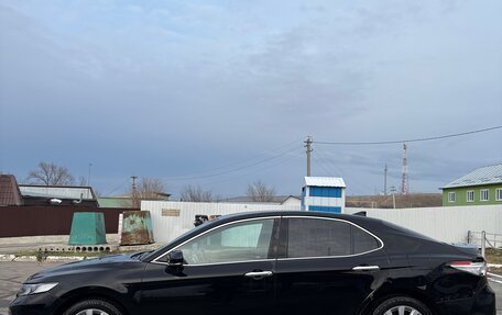 Toyota Camry, 2019 год, 2 400 000 рублей, 2 фотография