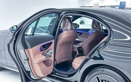 Mercedes-Benz E-Класс, 2025 год, 9 480 000 рублей, 26 фотография