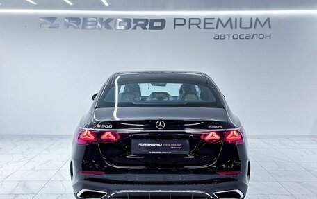 Mercedes-Benz E-Класс, 2025 год, 9 480 000 рублей, 30 фотография