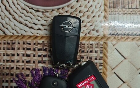 Opel Zafira B, 2007 год, 600 000 рублей, 1 фотография