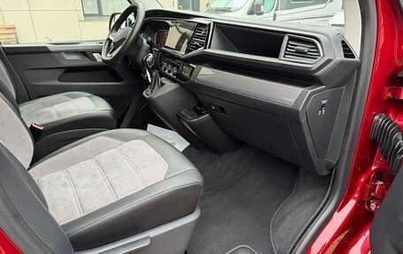 Volkswagen Multivan T6 рестайлинг, 2022 год, 7 550 000 рублей, 21 фотография