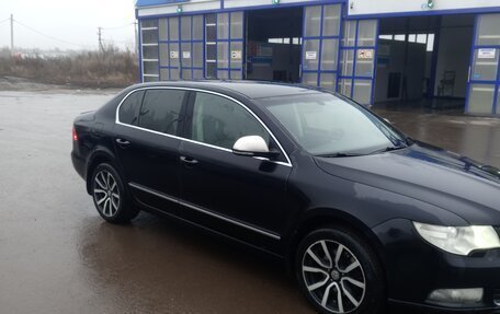 Skoda Superb III рестайлинг, 2011 год, 890 000 рублей, 3 фотография