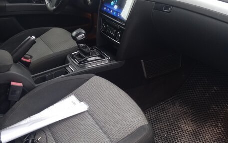 Skoda Superb III рестайлинг, 2011 год, 890 000 рублей, 19 фотография