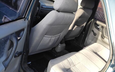 ГАЗ 3110 «Волга», 2002 год, 200 000 рублей, 8 фотография