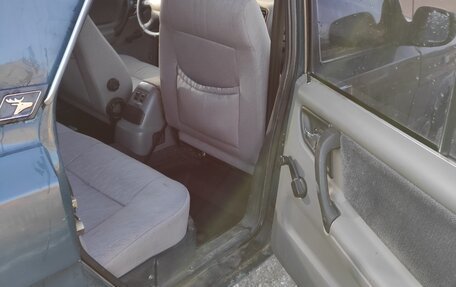 ГАЗ 3110 «Волга», 2002 год, 200 000 рублей, 10 фотография