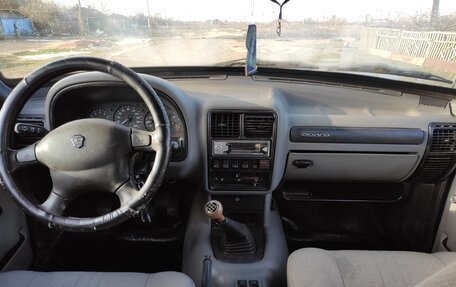 ГАЗ 3110 «Волга», 2002 год, 200 000 рублей, 11 фотография