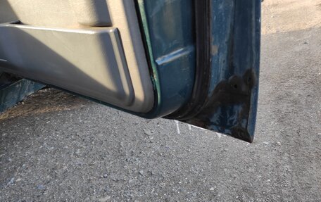 ГАЗ 3110 «Волга», 2002 год, 200 000 рублей, 15 фотография