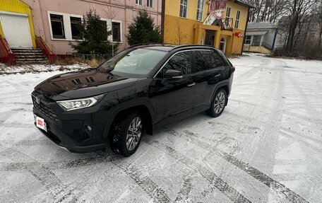 Toyota RAV4, 2021 год, 3 800 000 рублей, 5 фотография