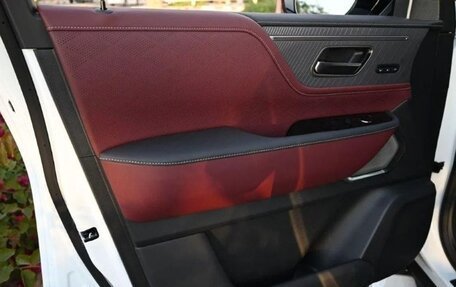 Infiniti QX80, 2025 год, 20 490 000 рублей, 9 фотография