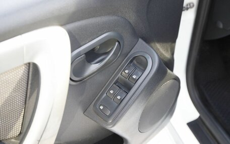 Renault Duster I рестайлинг, 2012 год, 700 000 рублей, 9 фотография