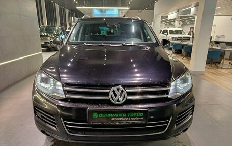 Volkswagen Touareg III, 2013 год, 1 649 000 рублей, 2 фотография