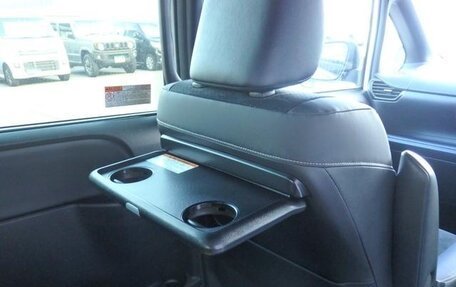 Toyota Voxy III, 2021 год, 2 460 005 рублей, 31 фотография