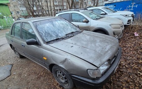 Nissan Sunny N14, 1992 год, 95 000 рублей, 4 фотография