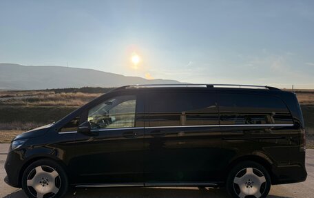 Mercedes-Benz V-Класс, 2025 год, 15 750 000 рублей, 2 фотография