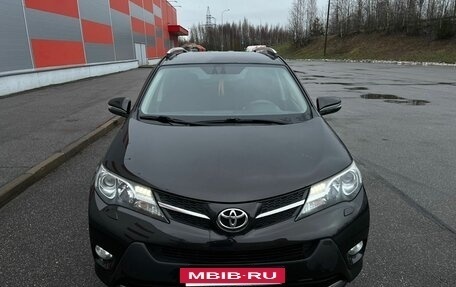 Toyota RAV4, 2014 год, 2 130 000 рублей, 10 фотография