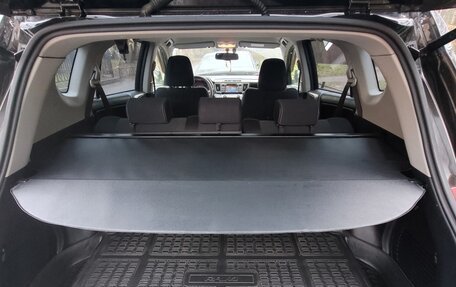 Toyota RAV4, 2014 год, 2 130 000 рублей, 36 фотография