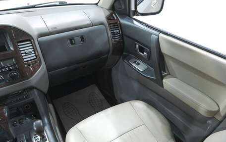 Mitsubishi Pajero IV, 2006 год, 1 099 000 рублей, 13 фотография