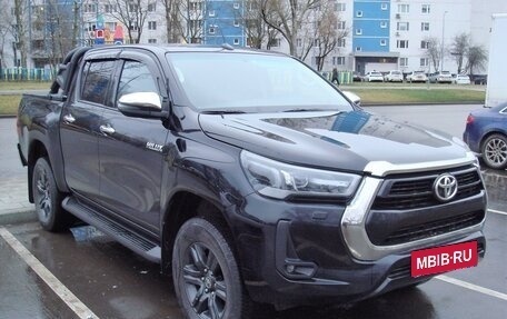 Toyota Hilux VIII, 2021 год, 4 600 000 рублей, 1 фотография
