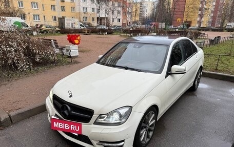 Mercedes-Benz C-Класс, 2012 год, 1 300 000 рублей, 2 фотография