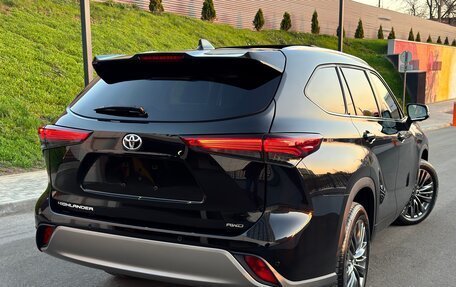 Toyota Highlander, 2025 год, 5 699 000 рублей, 3 фотография