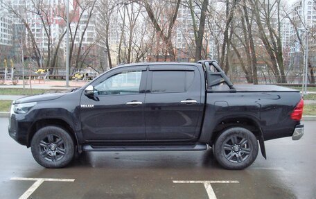 Toyota Hilux VIII, 2021 год, 4 600 000 рублей, 4 фотография