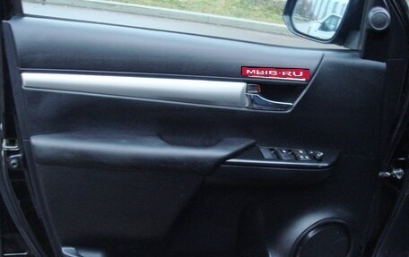 Toyota Hilux VIII, 2021 год, 4 600 000 рублей, 10 фотография