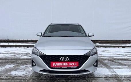 Hyundai Solaris II рестайлинг, 2021 год, 1 820 000 рублей, 7 фотография