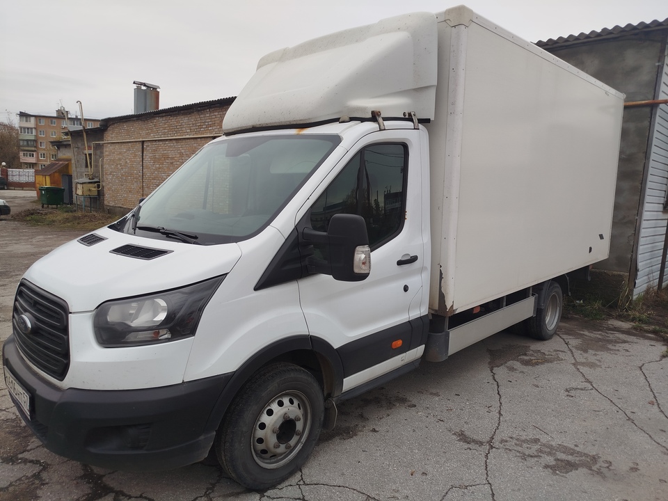 Ford Transit, 2019 год, 2 200 000 рублей, 2 фотография