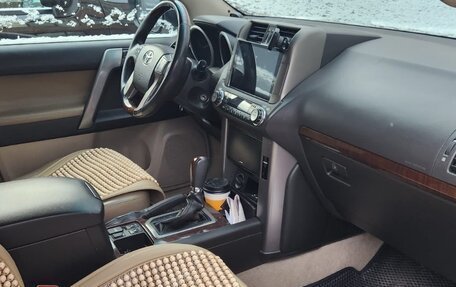 Toyota Land Cruiser Prado 150 рестайлинг 2, 2012 год, 2 260 000 рублей, 15 фотография