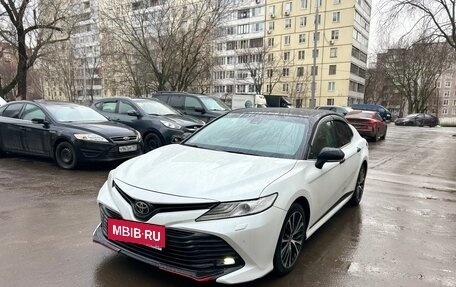 Toyota Camry, 2021 год, 2 830 000 рублей, 13 фотография