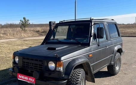 Mitsubishi Pajero III рестайлинг, 1986 год, 400 000 рублей, 1 фотография