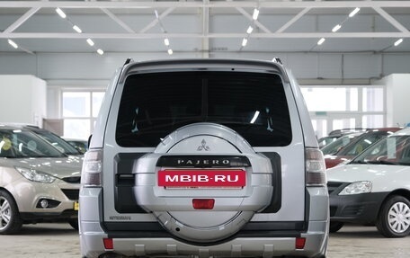 Mitsubishi Pajero IV, 2011 год, 1 799 000 рублей, 6 фотография