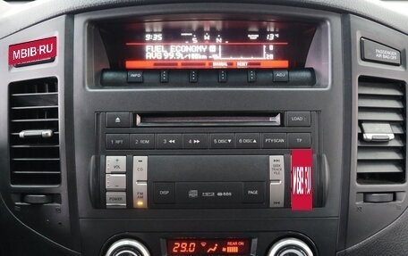 Mitsubishi Pajero IV, 2011 год, 1 799 000 рублей, 15 фотография