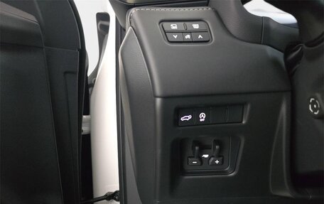 Lexus LX, 2025 год, 17 450 000 рублей, 23 фотография