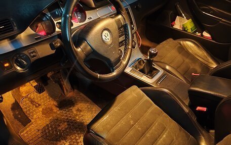 Volkswagen Passat B6, 2006 год, 600 000 рублей, 12 фотография