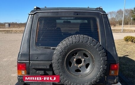 Mitsubishi Pajero III рестайлинг, 1986 год, 400 000 рублей, 3 фотография