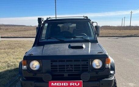 Mitsubishi Pajero III рестайлинг, 1986 год, 400 000 рублей, 2 фотография