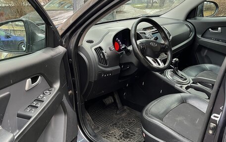 KIA Sportage III, 2011 год, 1 600 000 рублей, 2 фотография