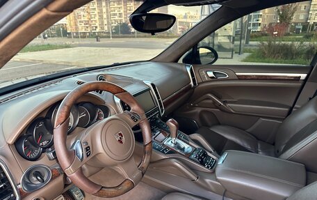 Porsche Cayenne III, 2010 год, 2 150 000 рублей, 10 фотография