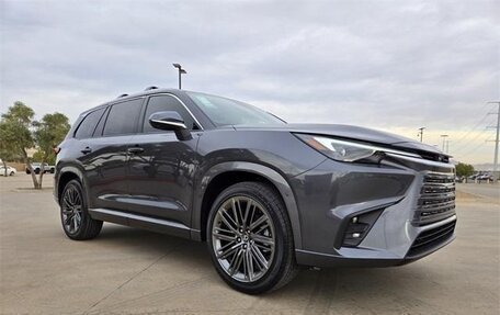 Lexus TX, 2025 год, 10 832 000 рублей, 2 фотография