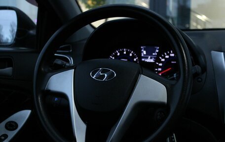 Hyundai Solaris II рестайлинг, 2012 год, 615 000 рублей, 15 фотография