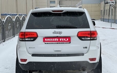 Jeep Grand Cherokee, 2018 год, 3 800 000 рублей, 5 фотография